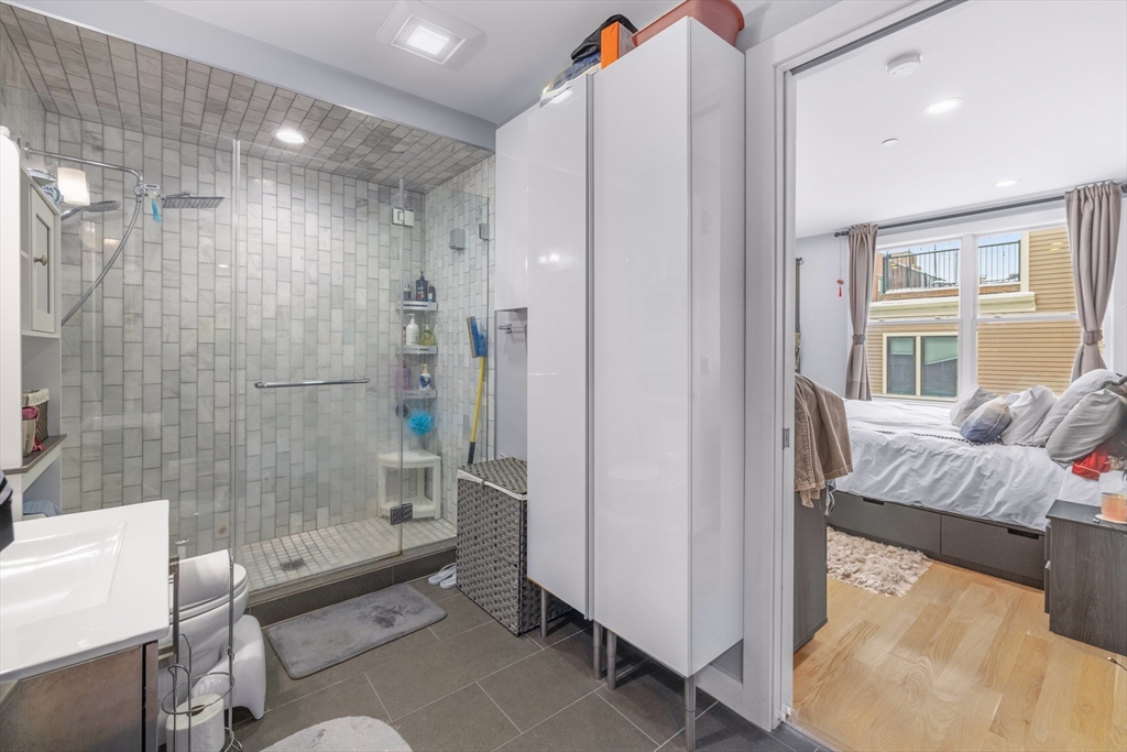 150 W Broadway # 314