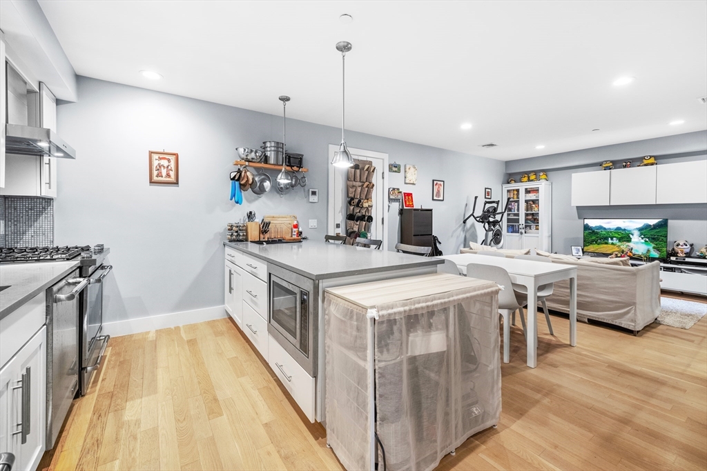 150 W Broadway # 314