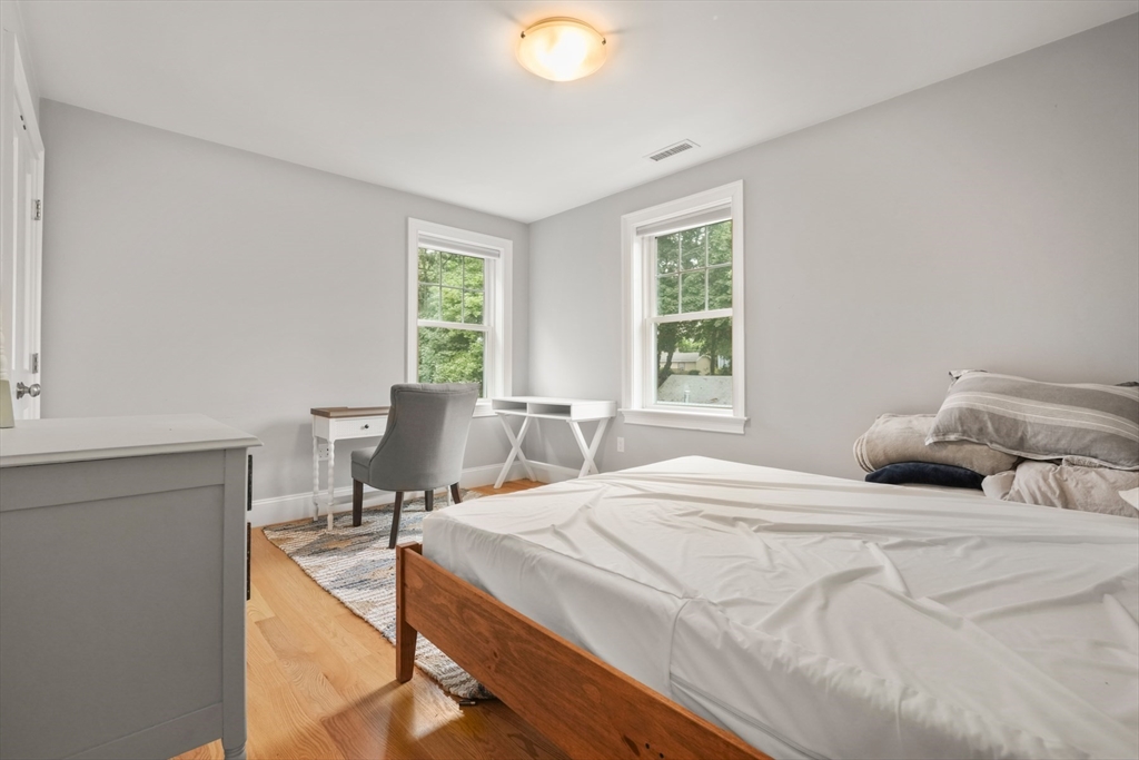26 Brookfield Rd