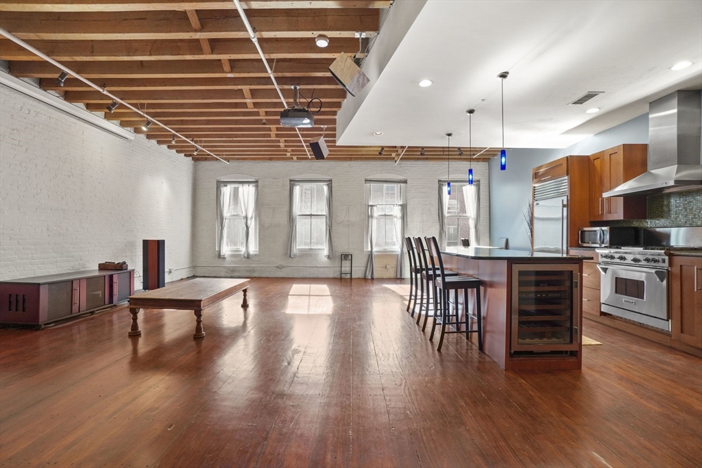 96 South St # 3