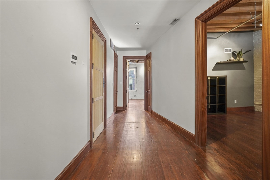 96 South St # 3