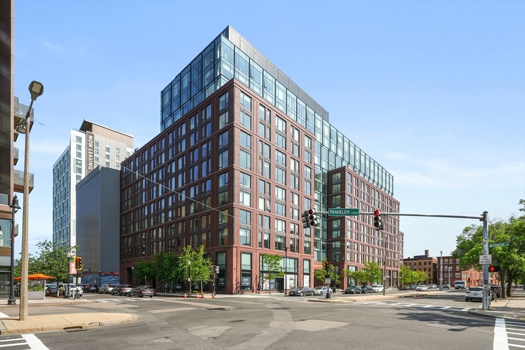 380 Harrison Ave Unit: PH1H