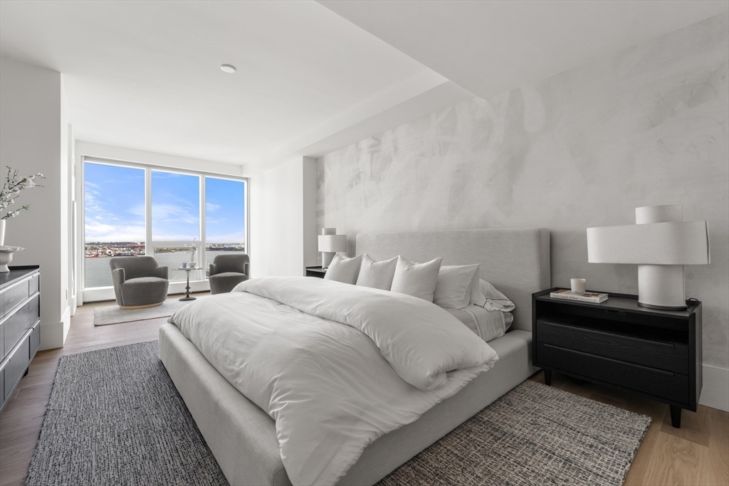 150 Seaport Boulevard Unit: 15CD