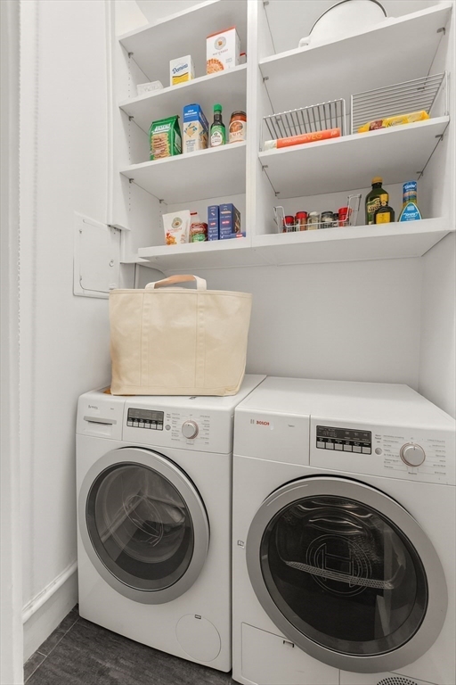 250 Commonwealth Ave # 11