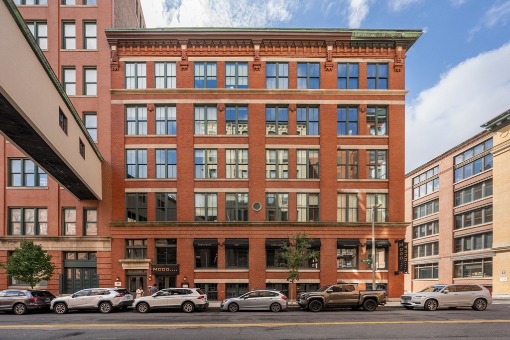 49 Melcher St # 502, Boston Unit: 502