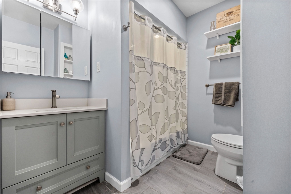 25 Clark St Unit: 2AA