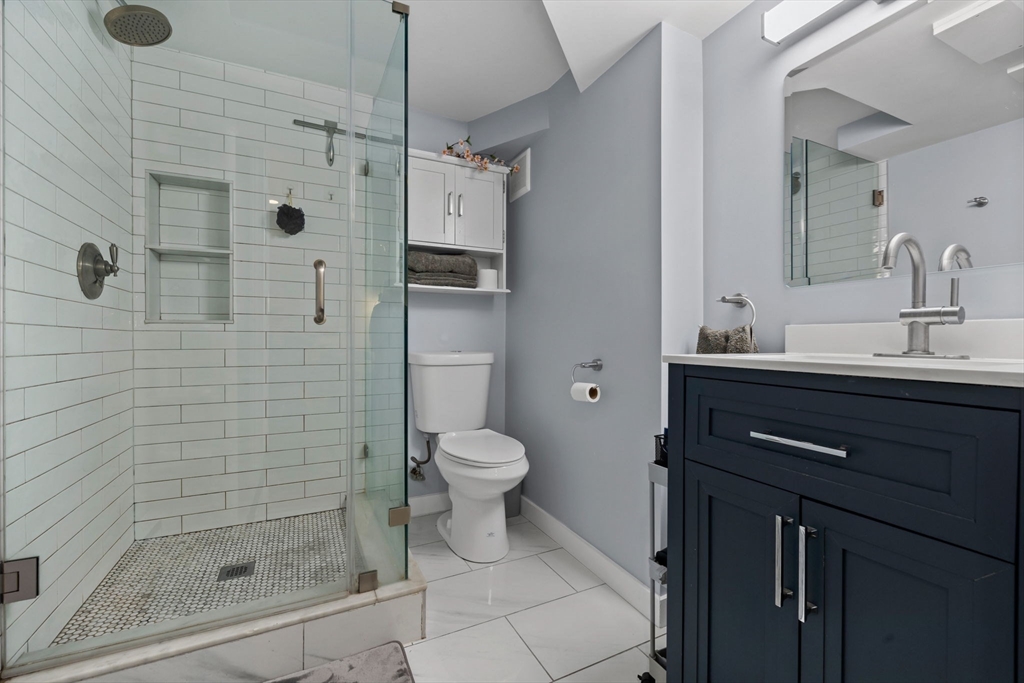 25 Clark St Unit: 2AA