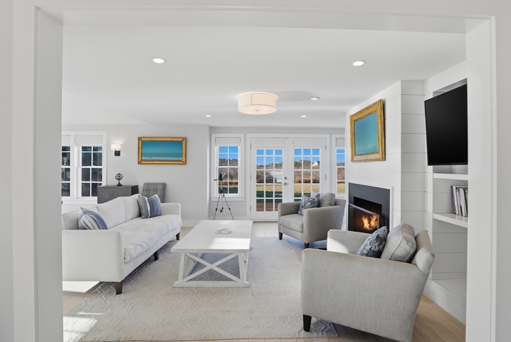 4 Goose Cove Way