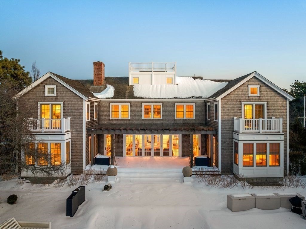34 Brewster Road