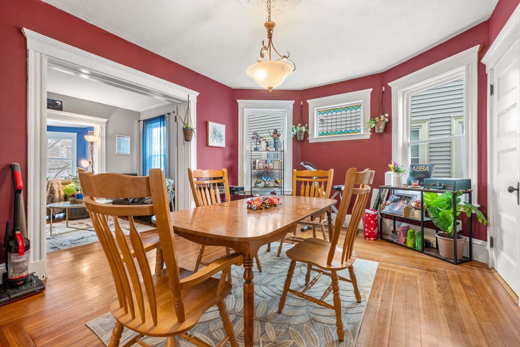 21 Thornley St # 2