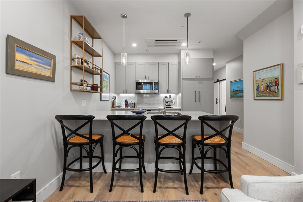 471 Hanover St # 2