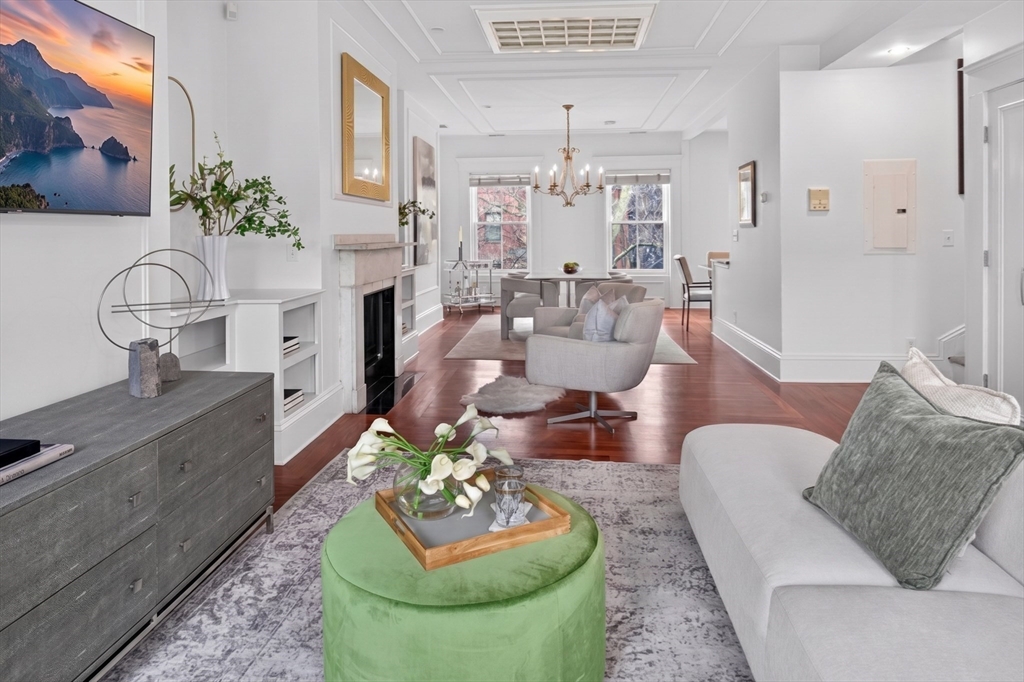 65 Rutland St Unit: PH3