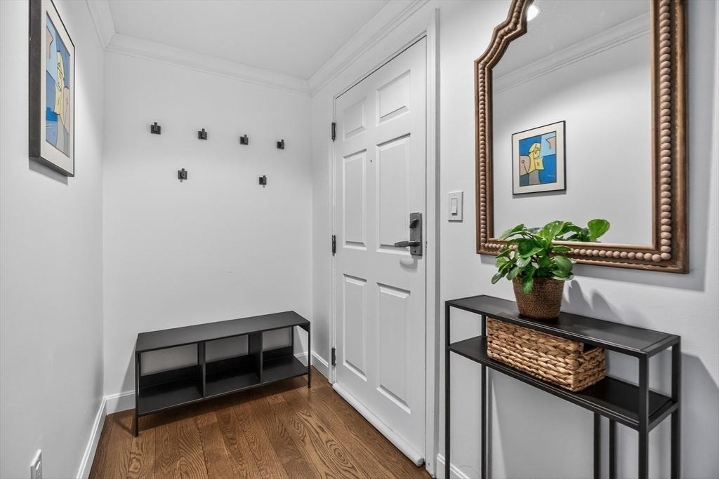 1 Nassau St # 1001