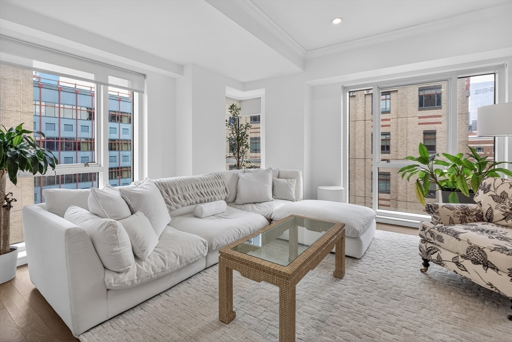 1 Nassau St # 1001