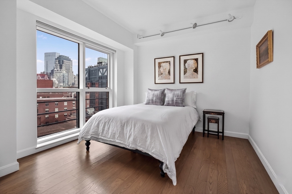 1 Nassau St # 1001