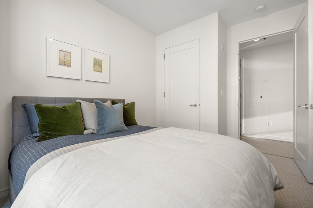 580 Washington St Unit: PH3