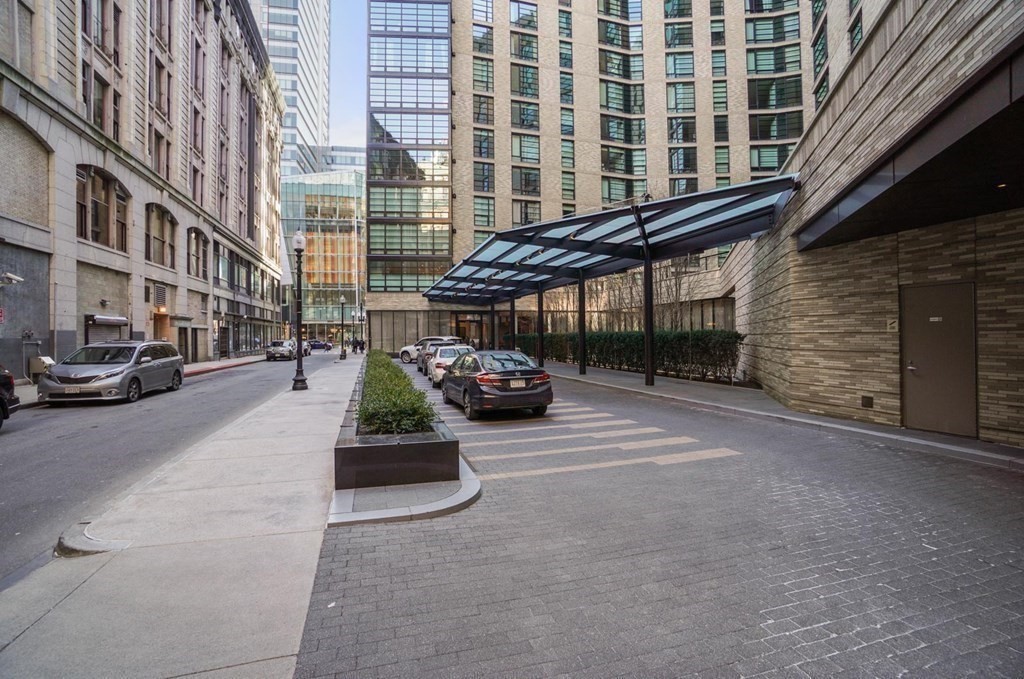 580 Washington St Unit: PH3