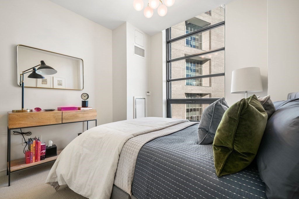 580 Washington St Unit: PH3