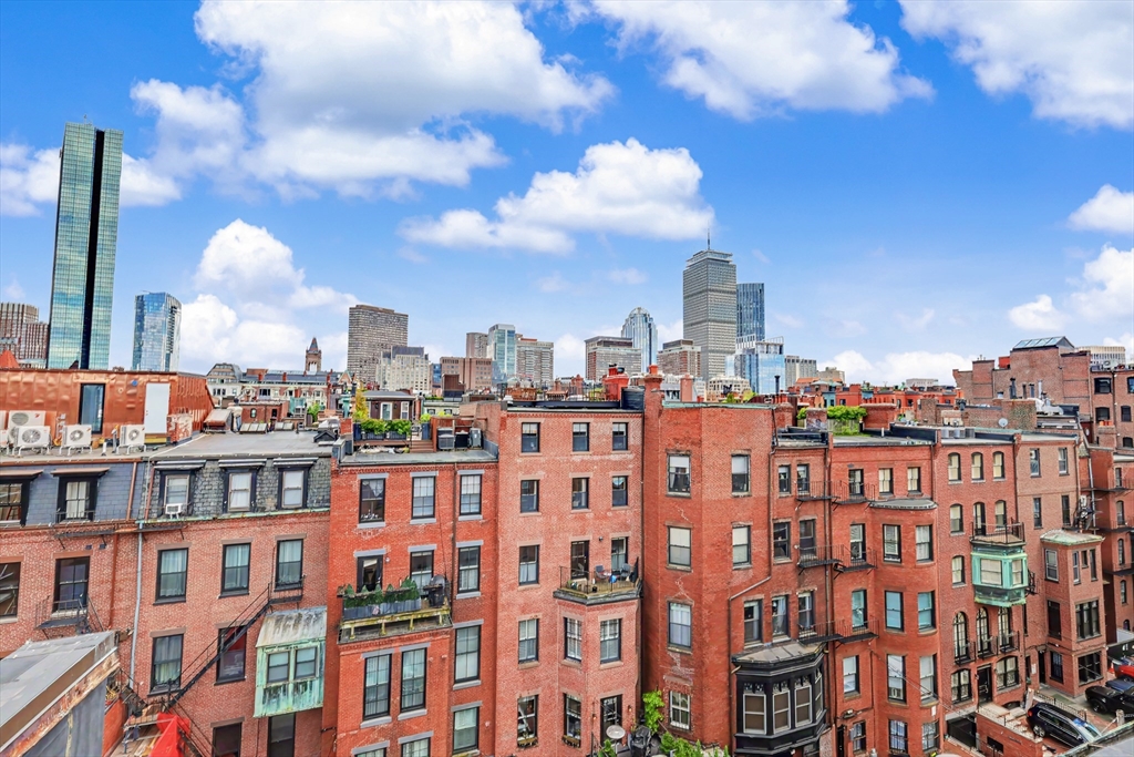 277 Beacon St # 4A