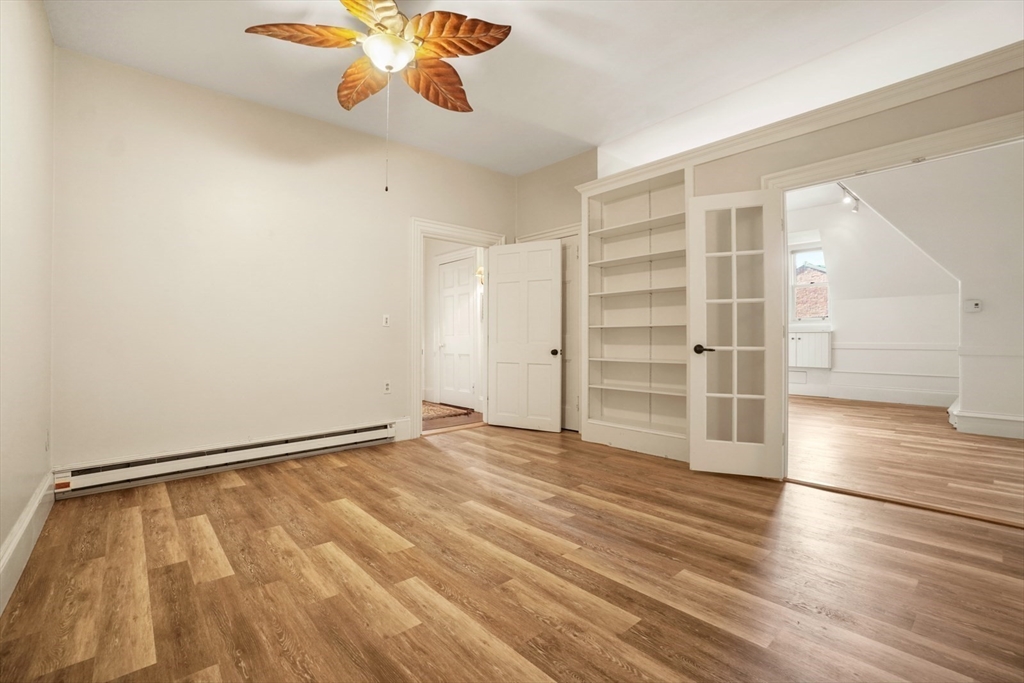 17 Gloucester St # 7