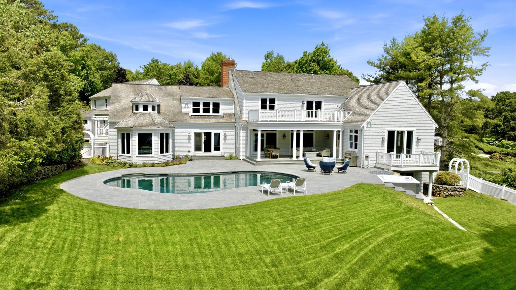 375 Baxters Neck Rd