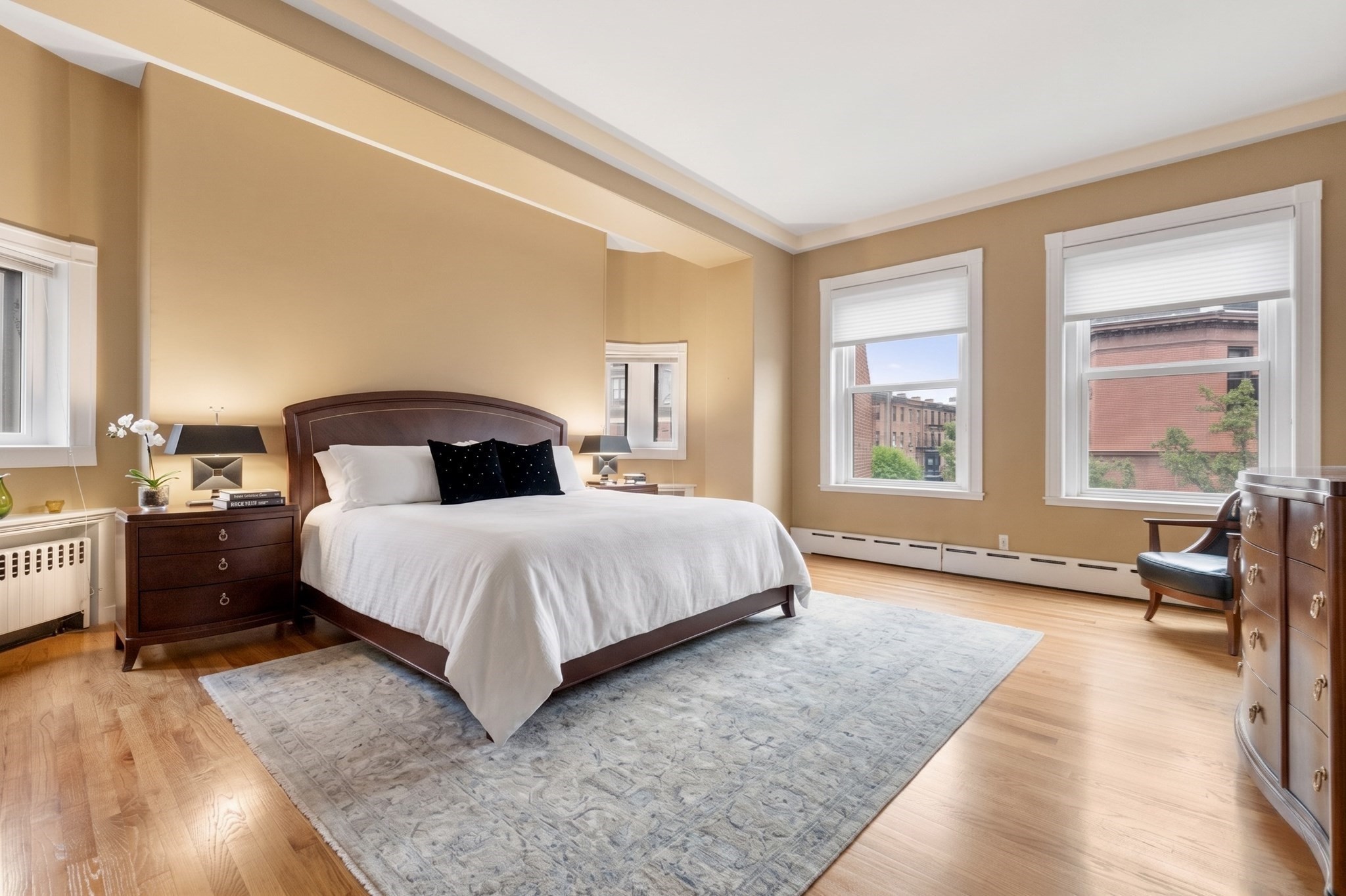 20 Gloucester St # 3