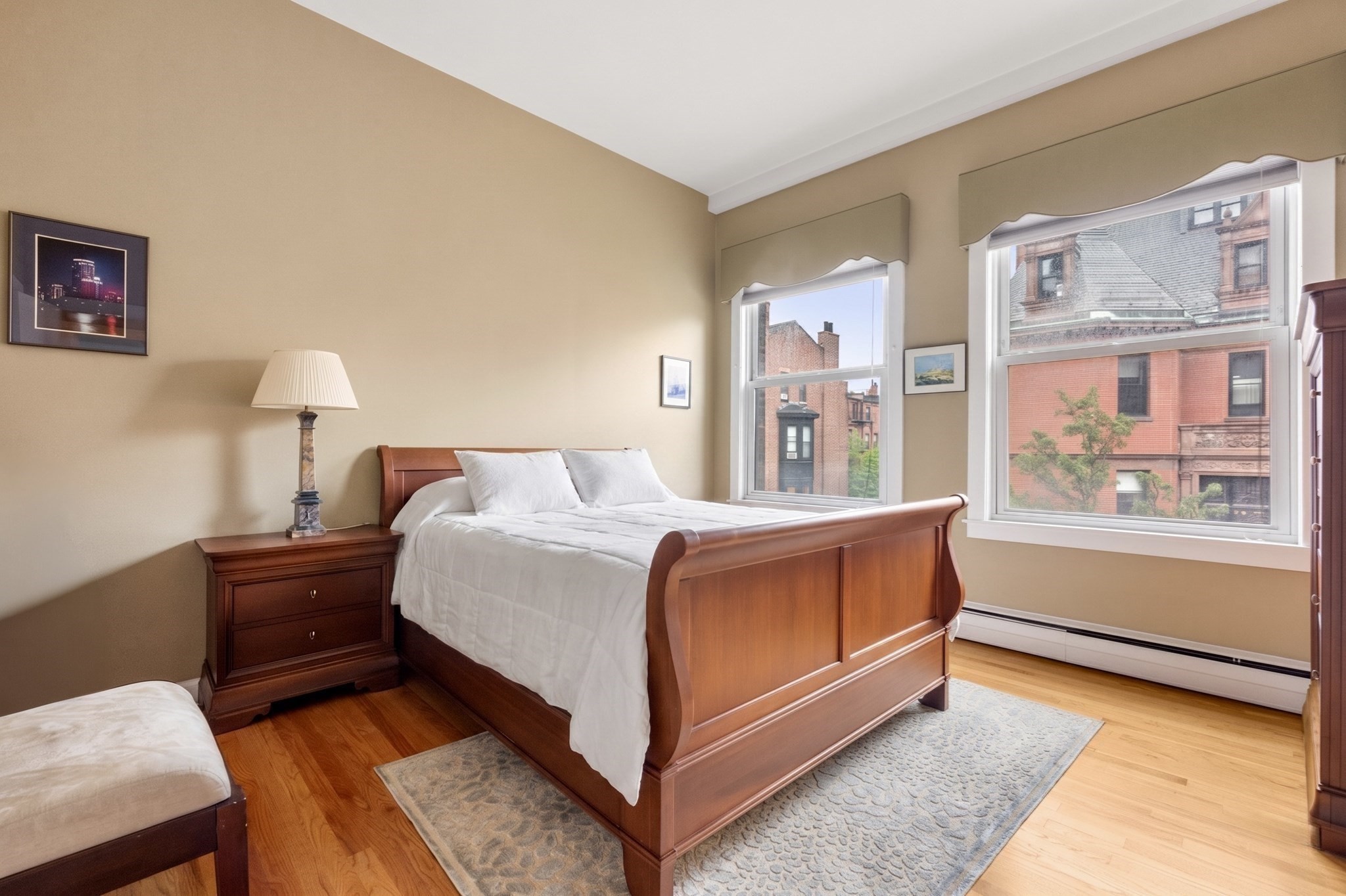 20 Gloucester St # 3