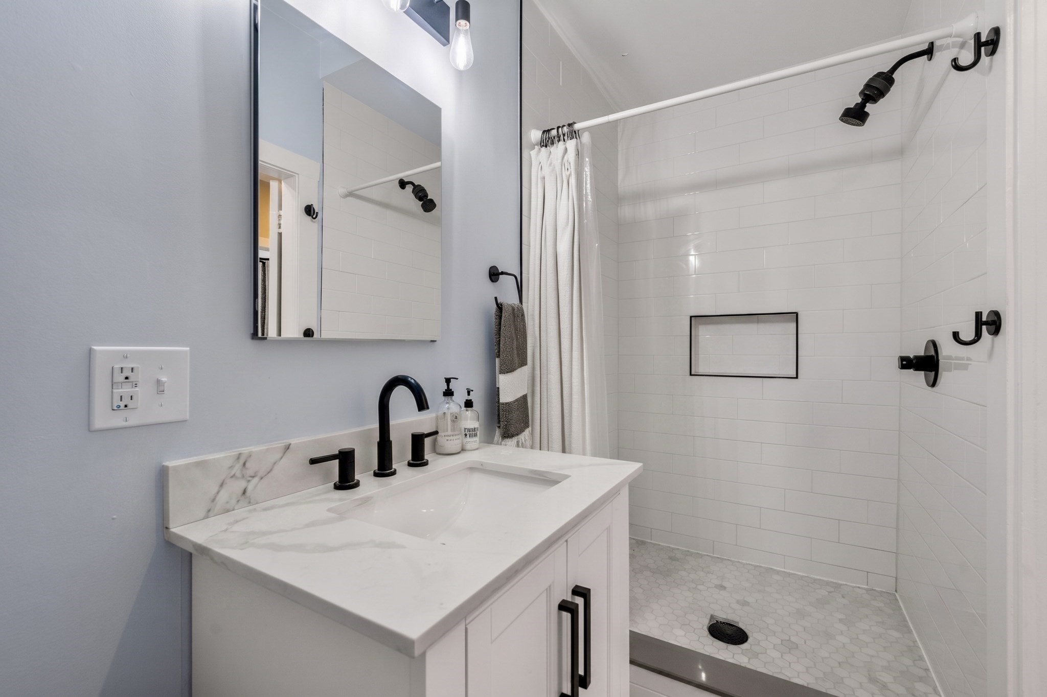 21 Lamson St # 2