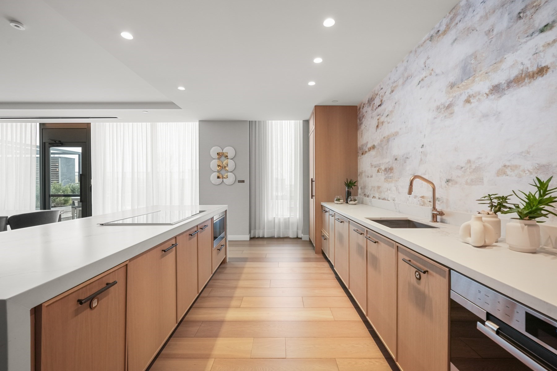 380 Harrison Ave Unit: PH1H