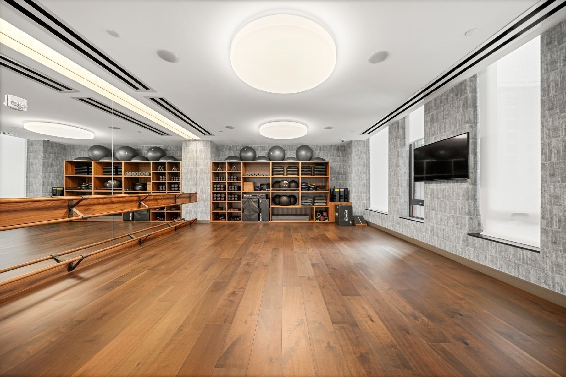 380 Harrison Ave Unit: PH1H