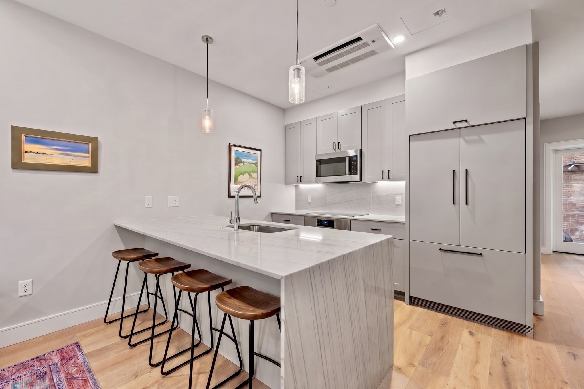 471 Hanover St # 2