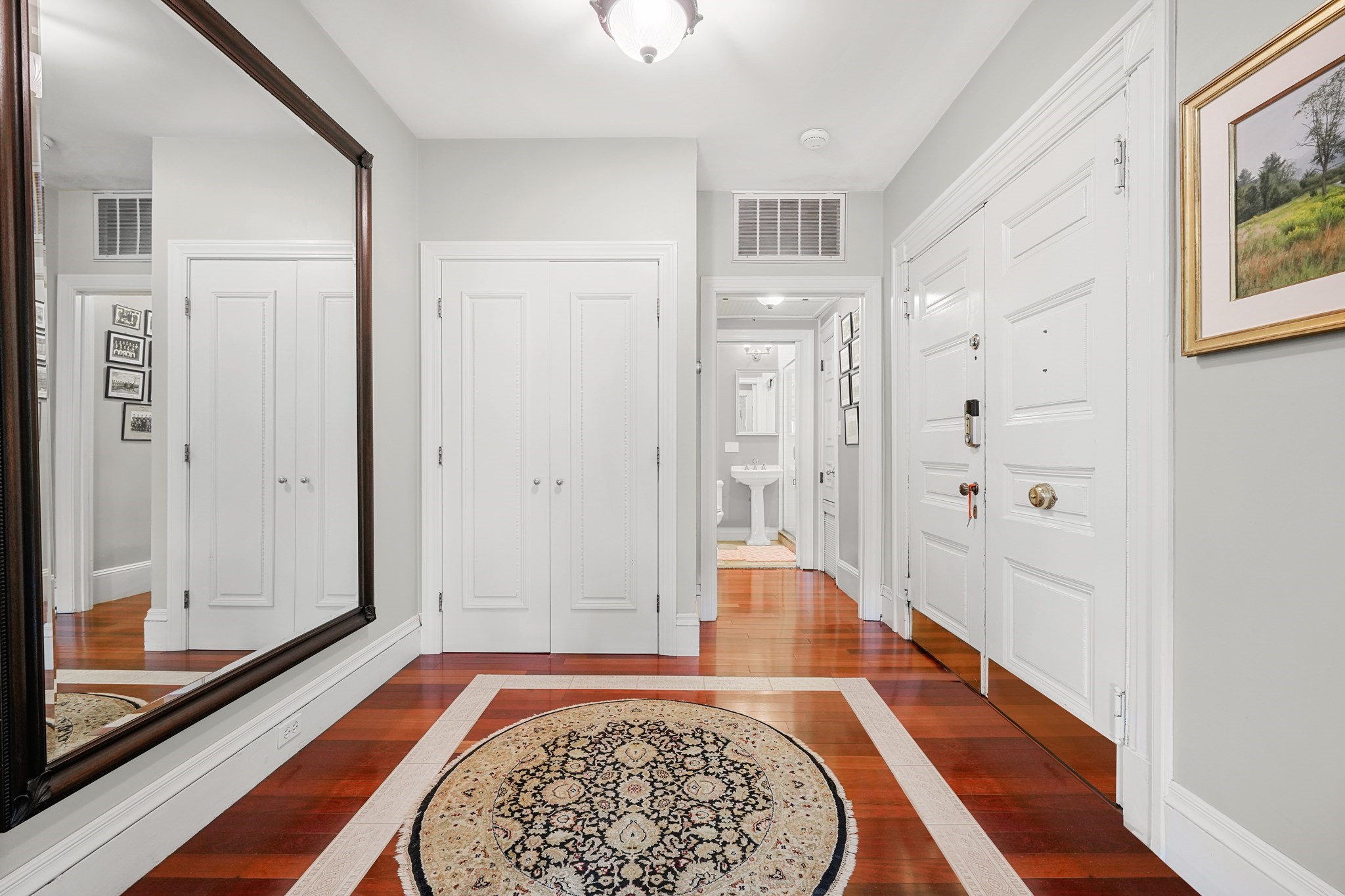 290 Commonwealth Ave # 9