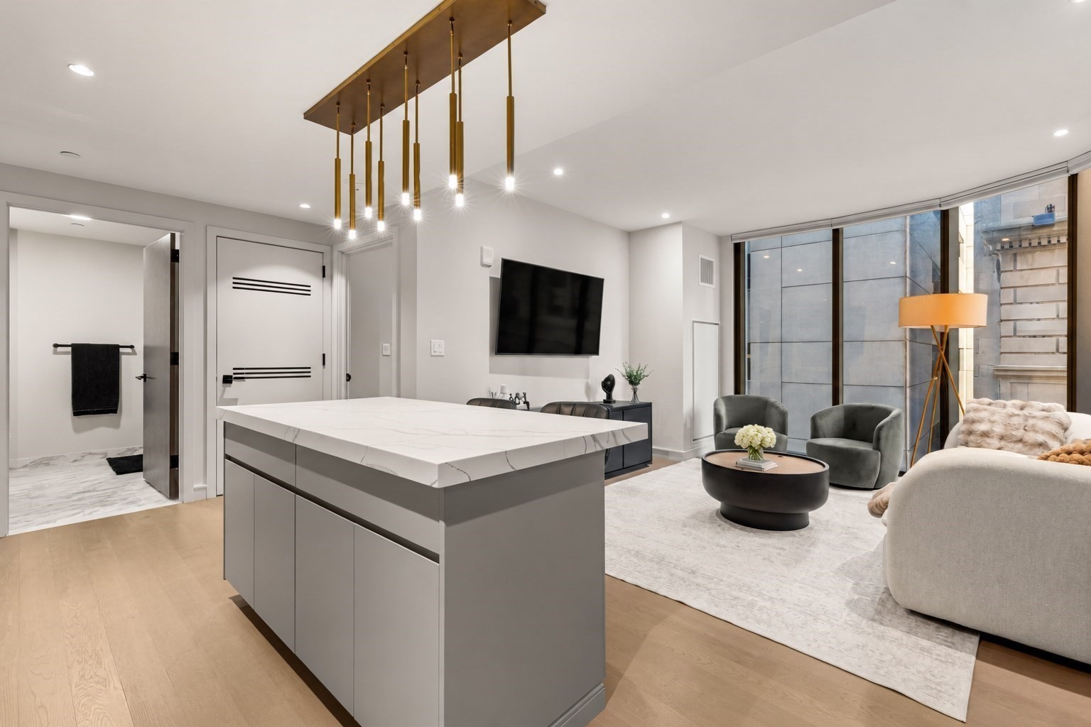55 Lagrange St # 304