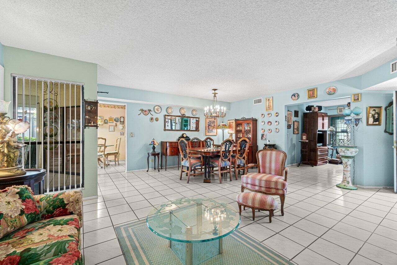 3246 Perimeter Drive 3246