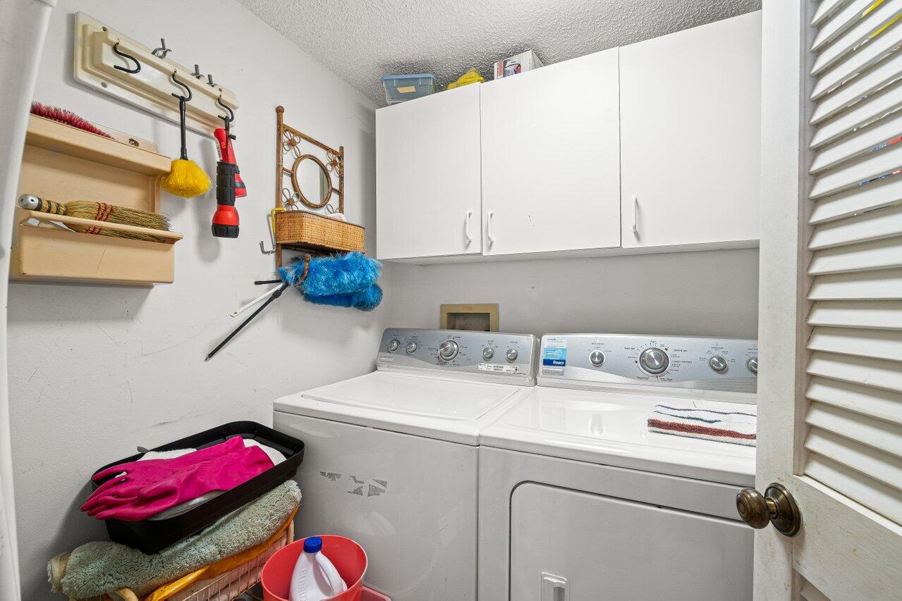 3246 Perimeter Drive 3246