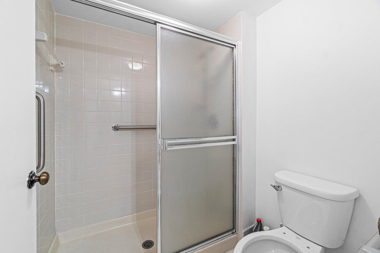 3246 Perimeter Drive 3246