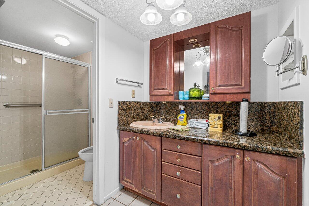 3246 Perimeter Drive 3246