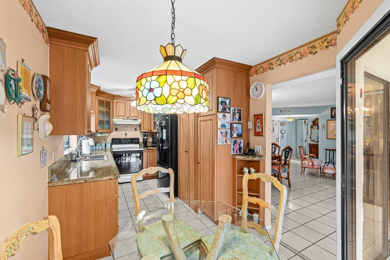 3246 Perimeter Drive 3246