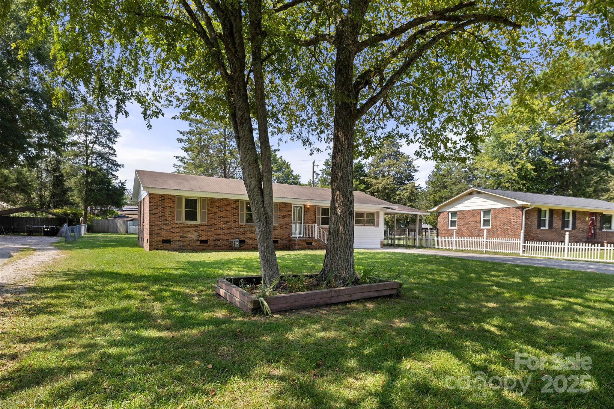 517 Fieldcrest Drive