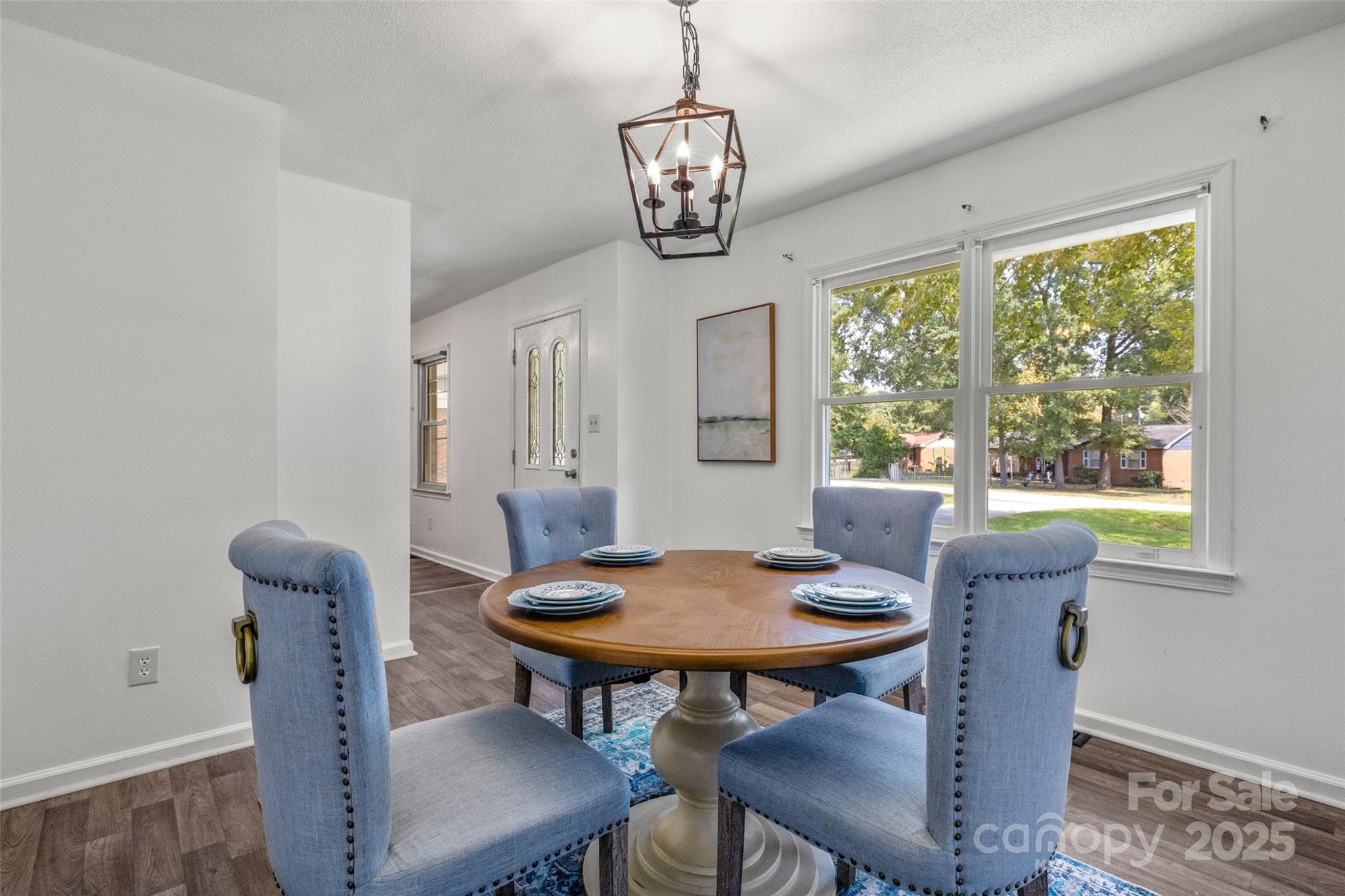 517 Fieldcrest Drive