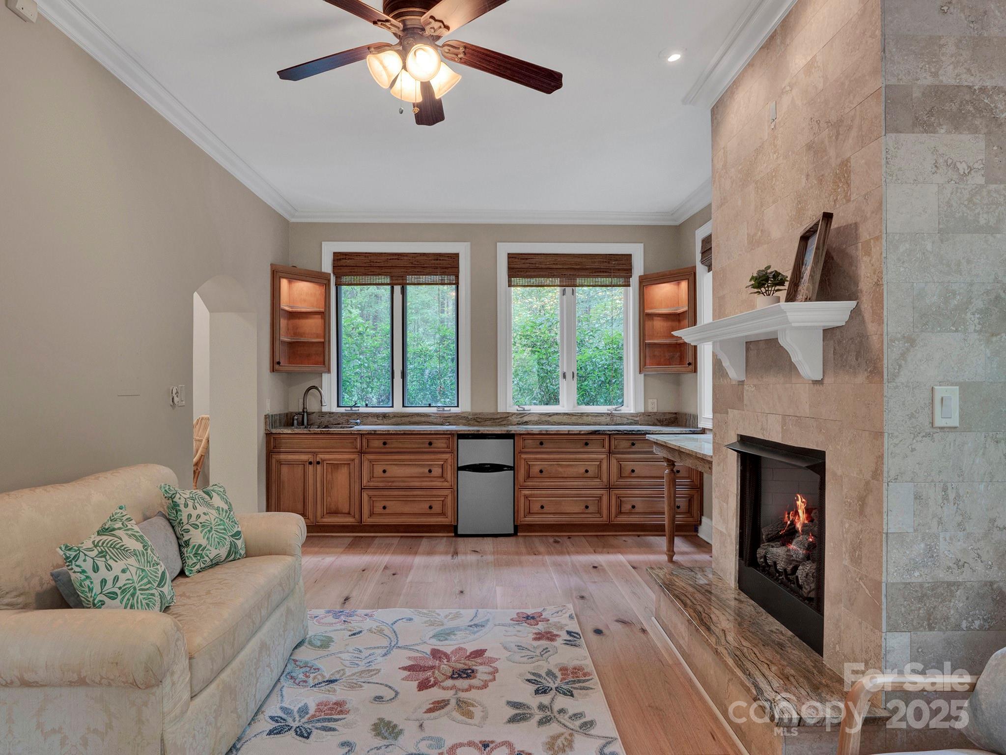 225 Riverton Road