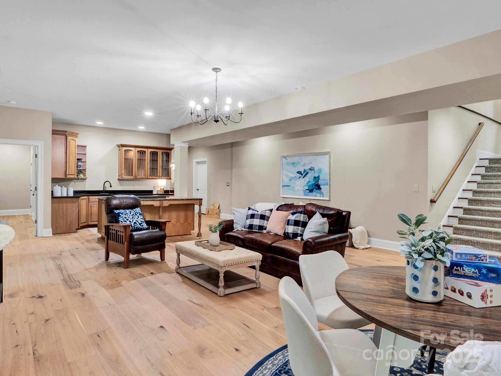 225 Riverton Road
