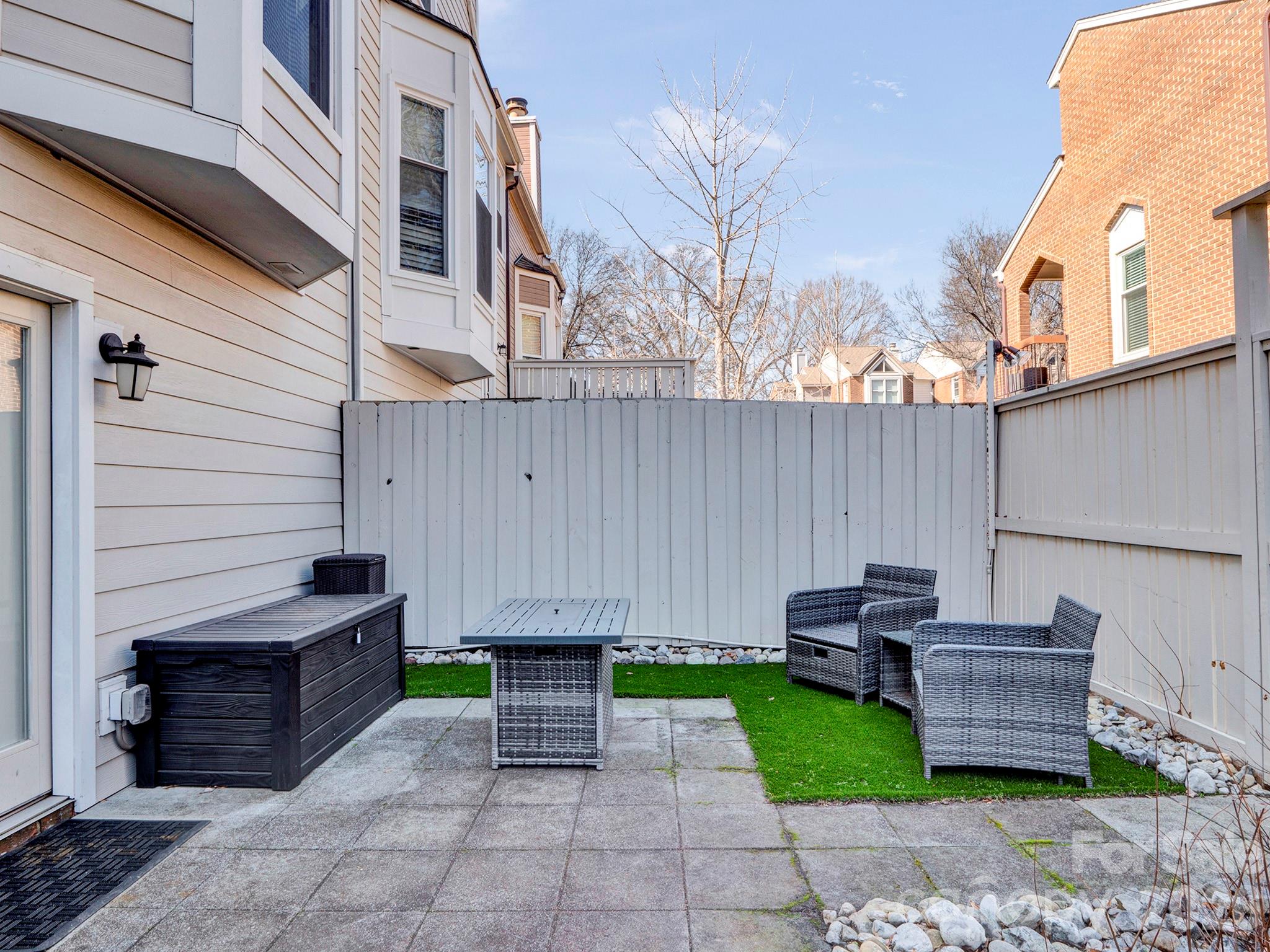 239 S Clarkson Street