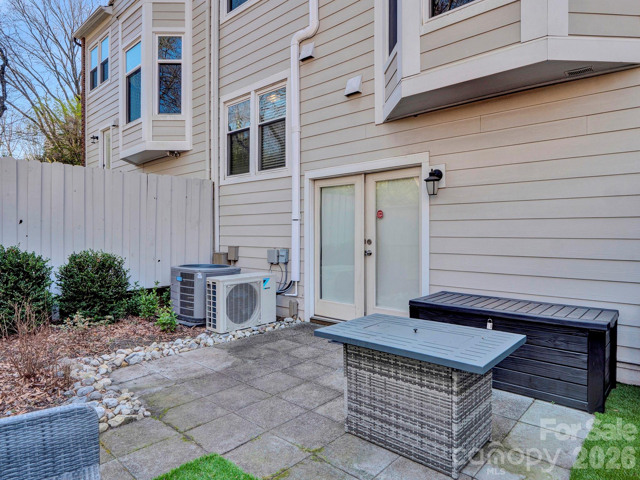 239 S Clarkson Street