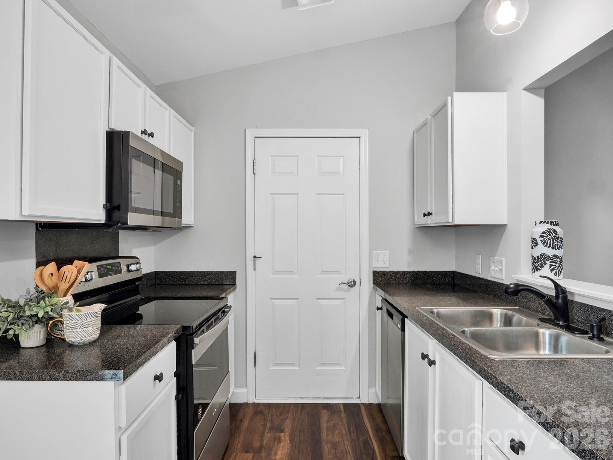 1170 Willet Drive