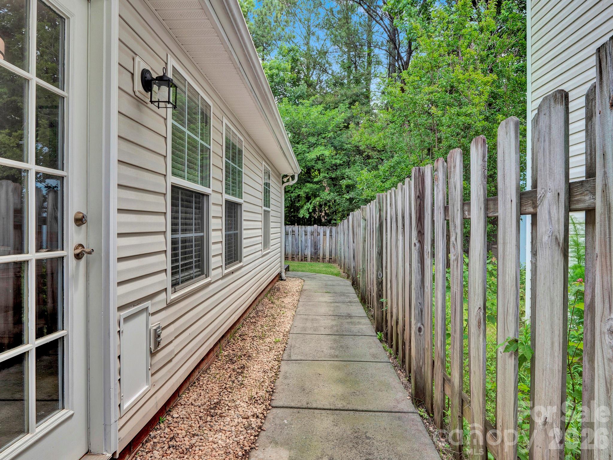 1170 Willet Drive