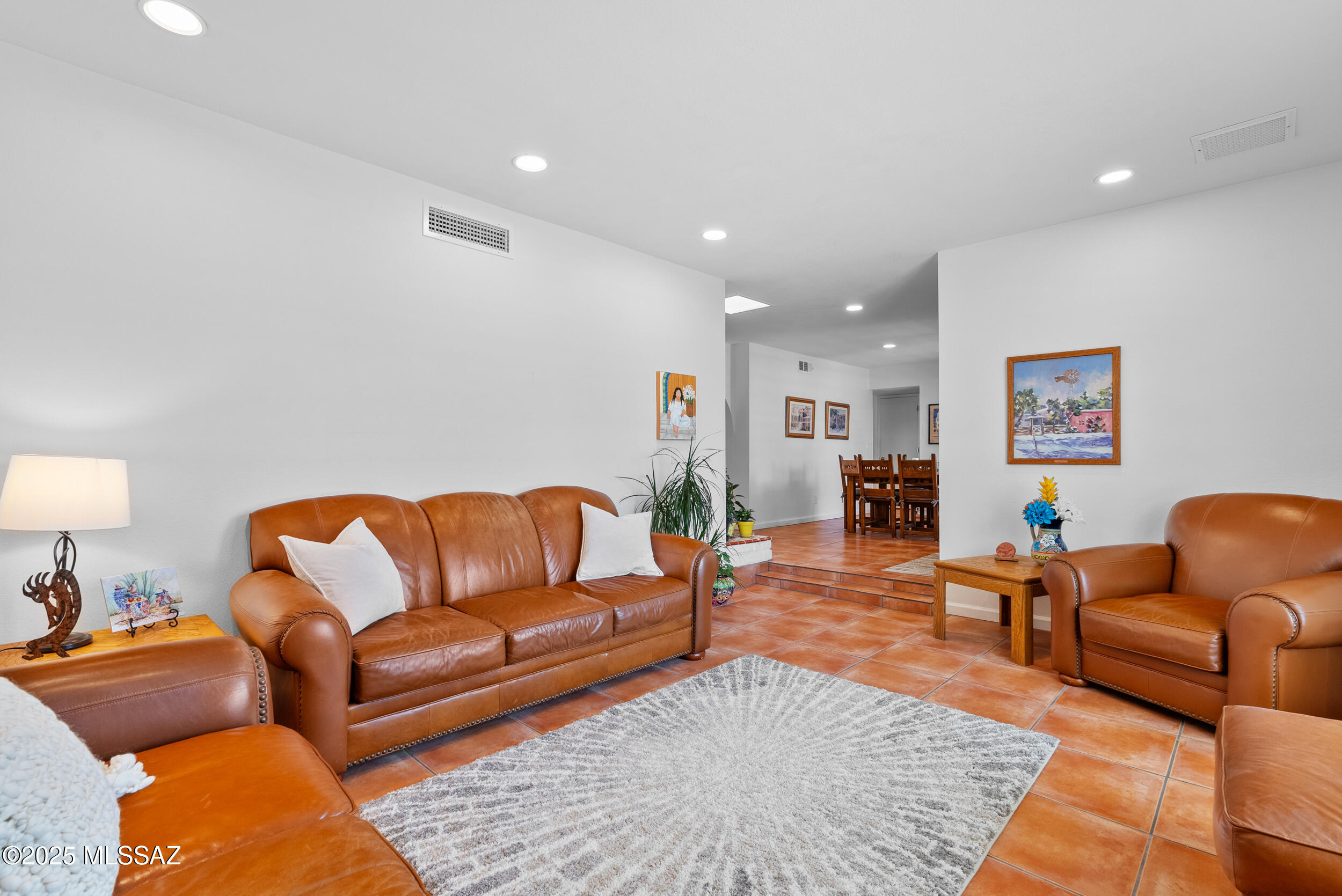 7411 E La Cienega Drive