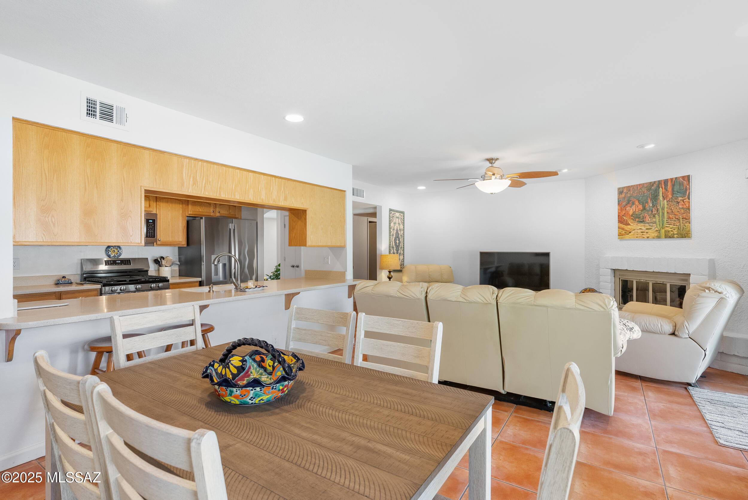 7411 E La Cienega Drive