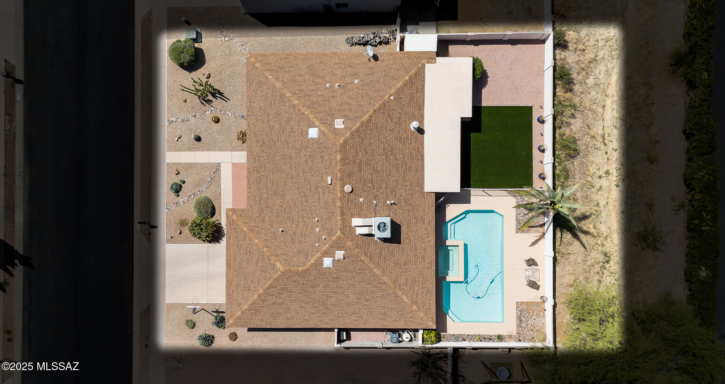7411 E La Cienega Drive