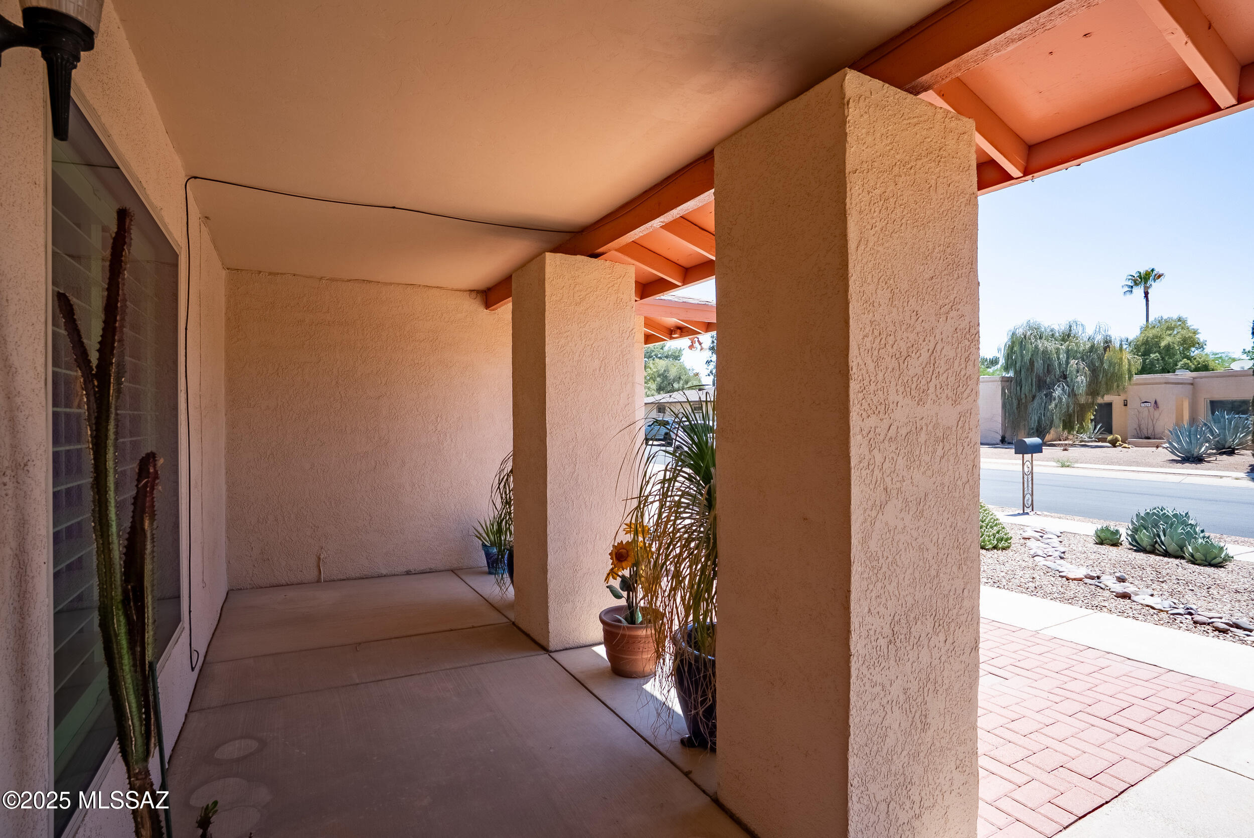 7411 E La Cienega Drive